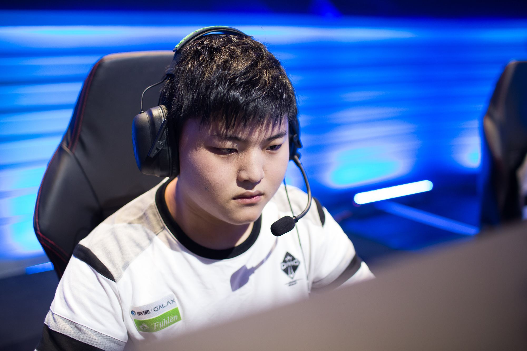 通过上述分 通过上述分