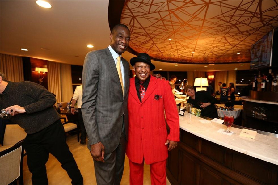 育精神的弘 育精神的弘