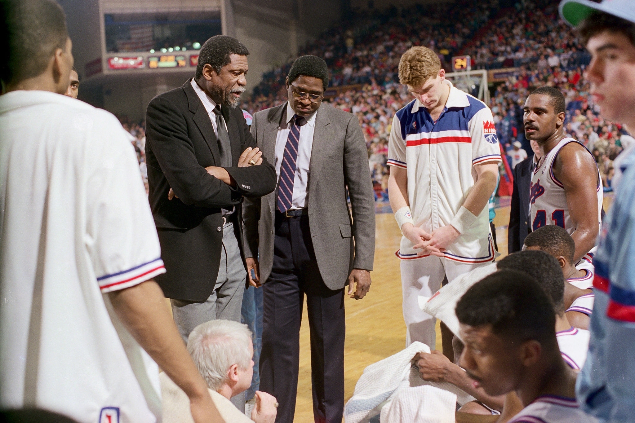 带伤打击往 带伤打击往