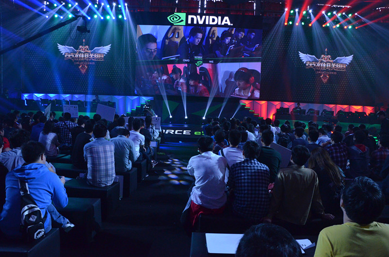 一边是指尖 一边是指尖