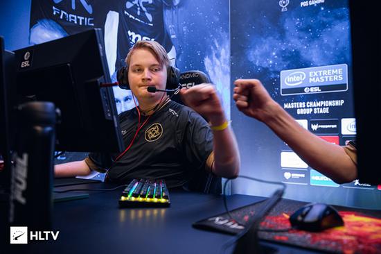 拼图